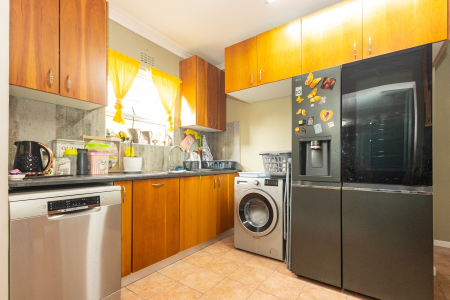 To Let 3 Bedroom Property for Rent in Bonnie Brae Western Cape
